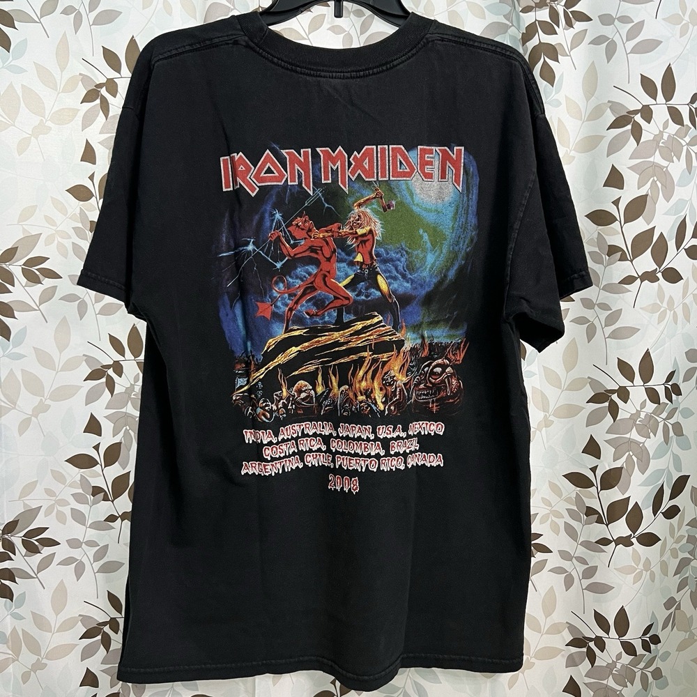Iron Maiden number of the beast L Somewhere Back in Time Tour 2008
